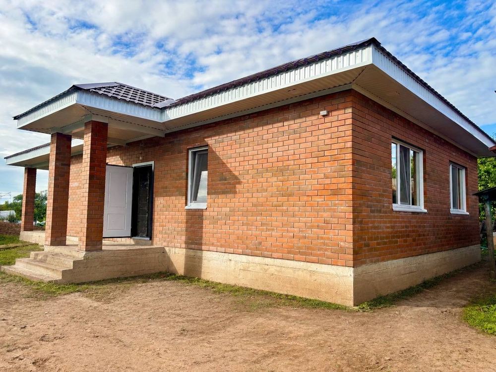 Кирпичный дом с террасой — готовый дом в продаже, Уфа